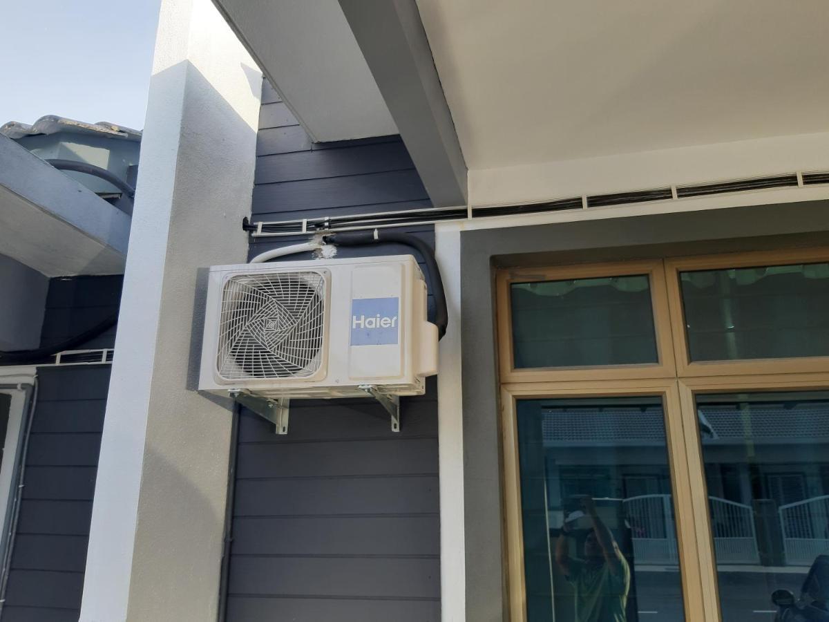 Rumah Armand 4br Fully Aircond Holiday home
